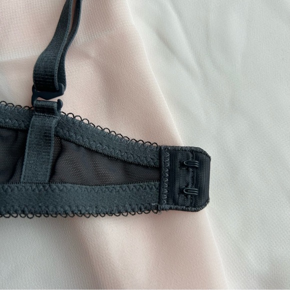 H&M Gray Lace with Delicate Lace Trim Underwire Padded Push Up Bra 32B - Picture 7 of 7